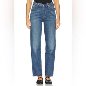 Levi's Women's Straight Leg Jeans in Classic Blue Denim